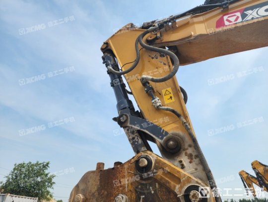 徐工XE550DK履帶式挖掘機