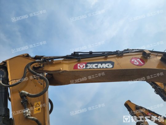 徐工XE550DK履帶式挖掘機