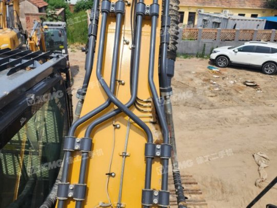 徐工XE550DK履帶式挖掘機