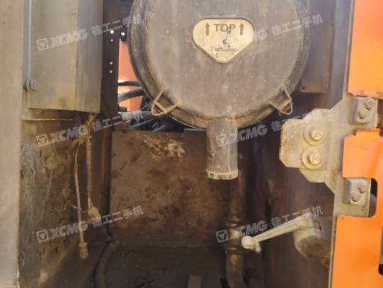 日立ZX200LC履帶式挖掘機