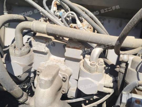 日立ZX200LC履帶式挖掘機