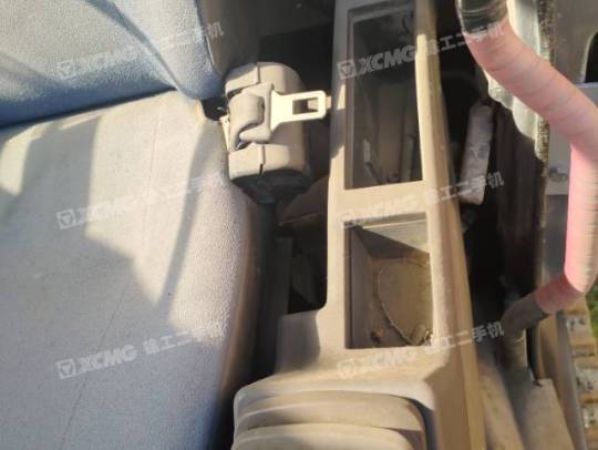 日立ZX200LC履帶式挖掘機