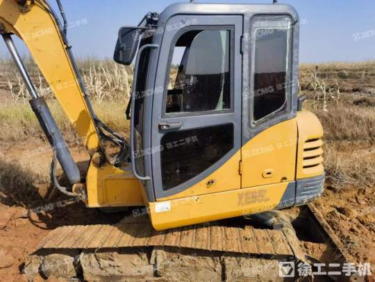 徐工XE55D履帶式挖掘機