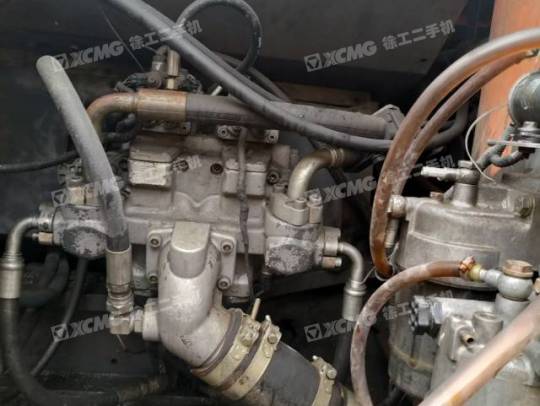 日立ZX240履带式挖掘机