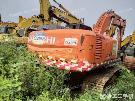 日立ZX240履带式挖掘机