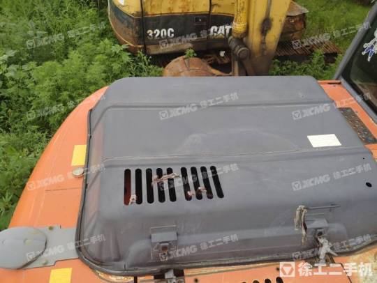 日立ZX240履带式挖掘机