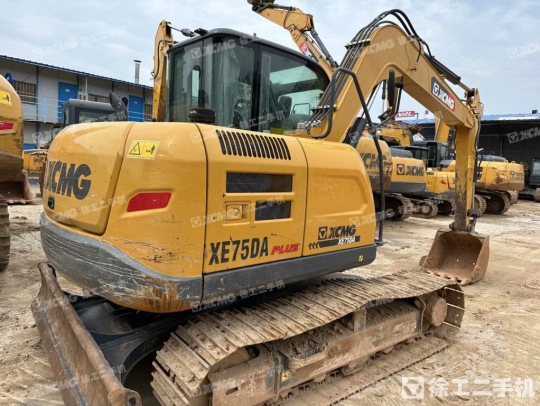 徐工XE75DA履帶式挖掘機