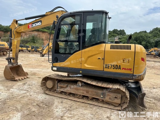徐工XE75DA履帶式挖掘機