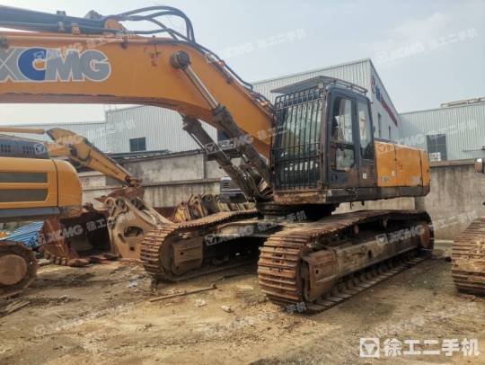 徐工XE470C履帶式挖掘機(jī)