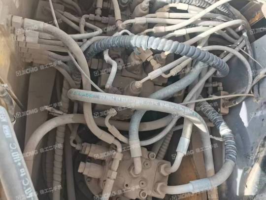 徐工XE150D履帶式挖掘機