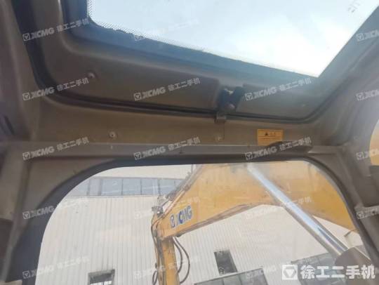 徐工XE150D履帶式挖掘機