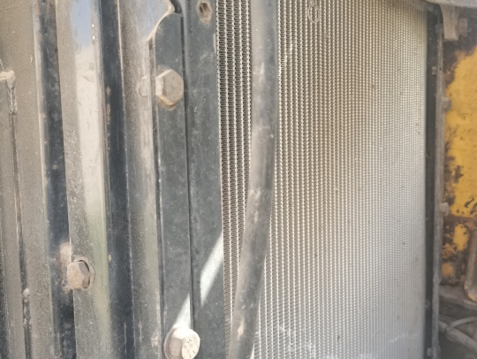 现代R60-7履带式挖掘机