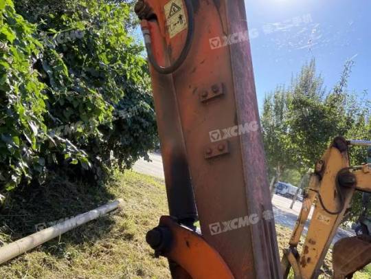 沃得重工W260-7履帶式挖掘機