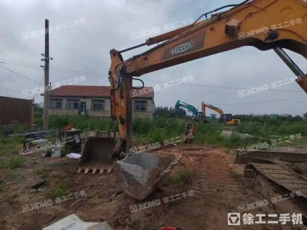 雷沃重工FR80-7履帶式挖掘機