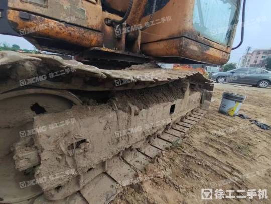 雷沃重工FR80-7履帶式挖掘機