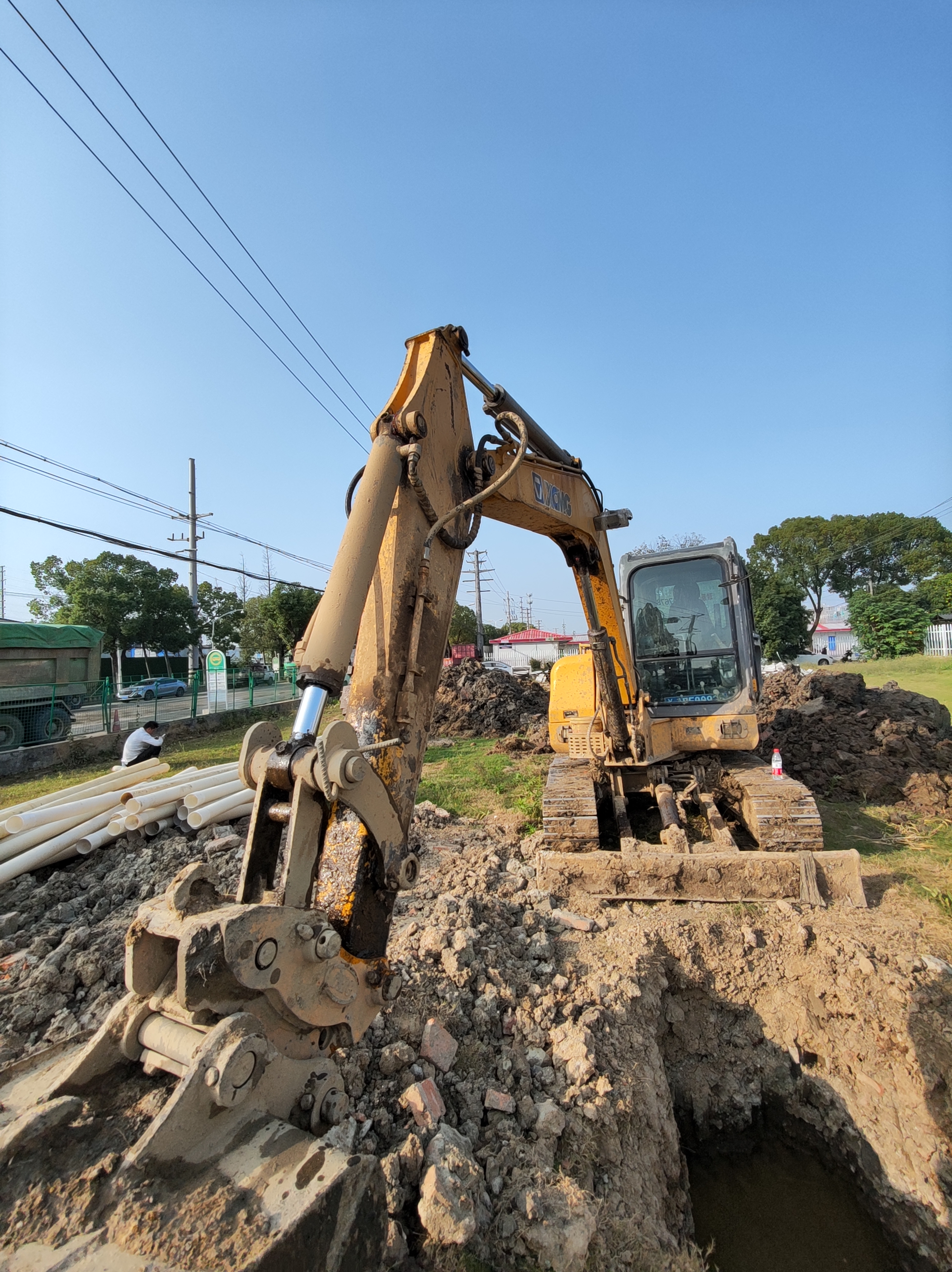 徐工XE60CA履带式挖掘机