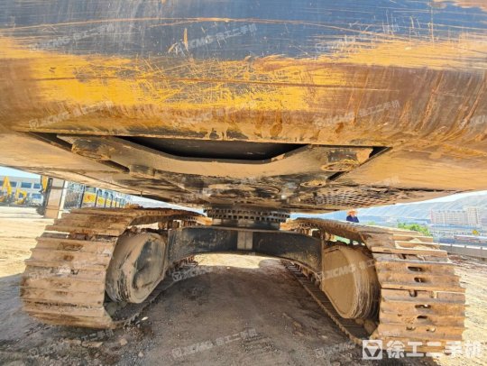 徐工XE380DK履带式挖掘机