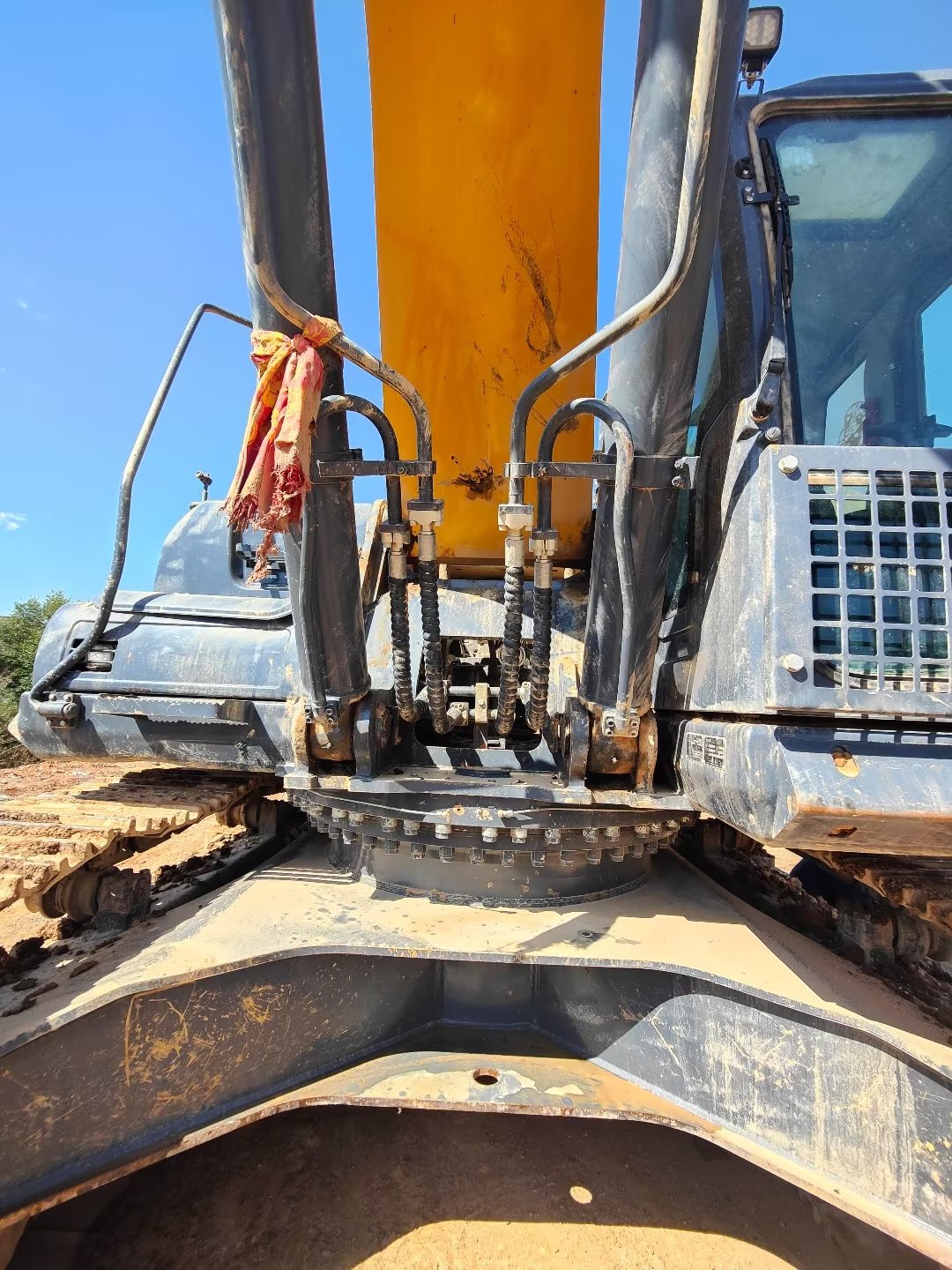 徐工XE380DK履带式挖掘机