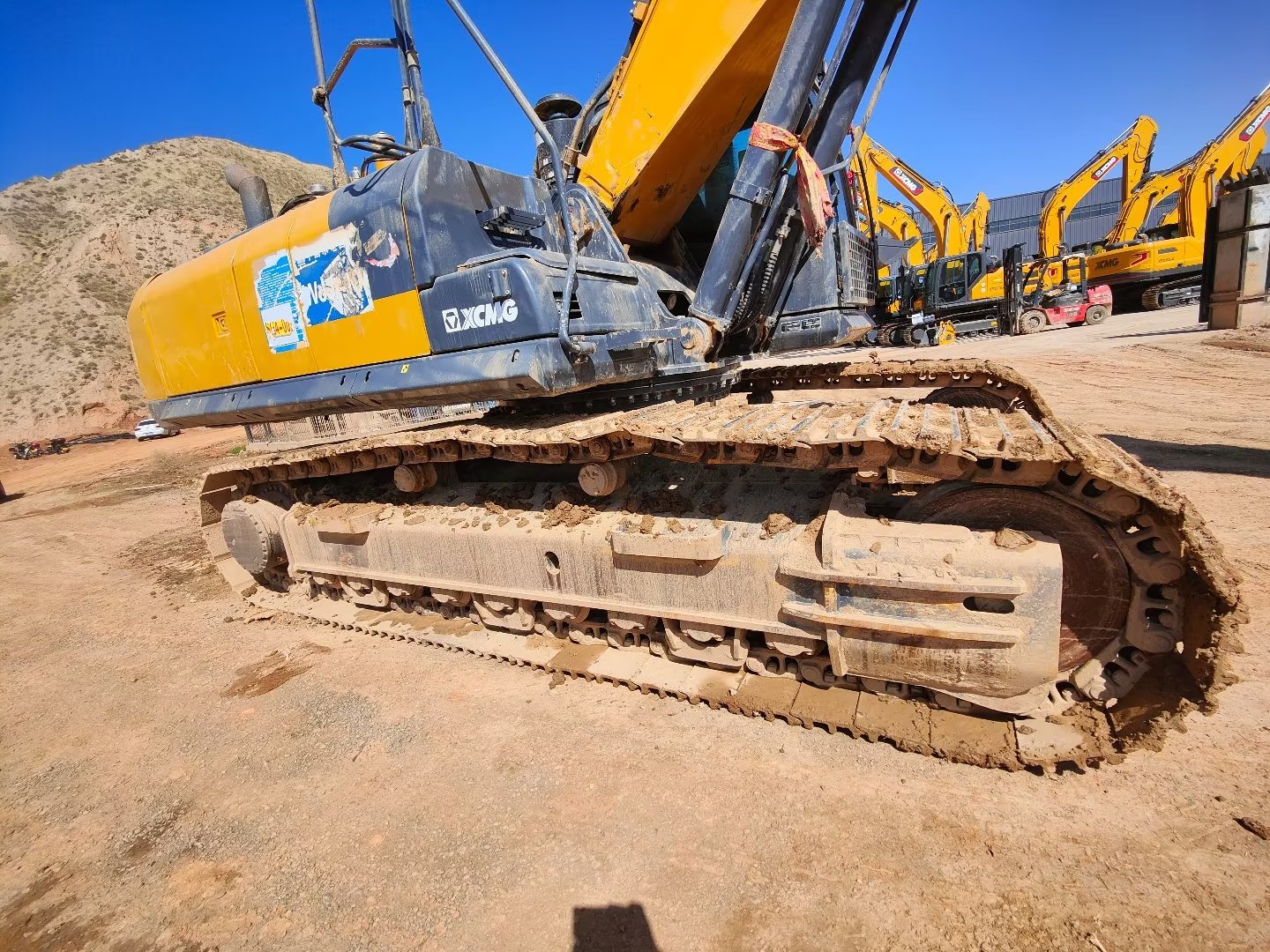 徐工XE380DK履带式挖掘机