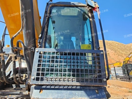 徐工XE380DK履带式挖掘机