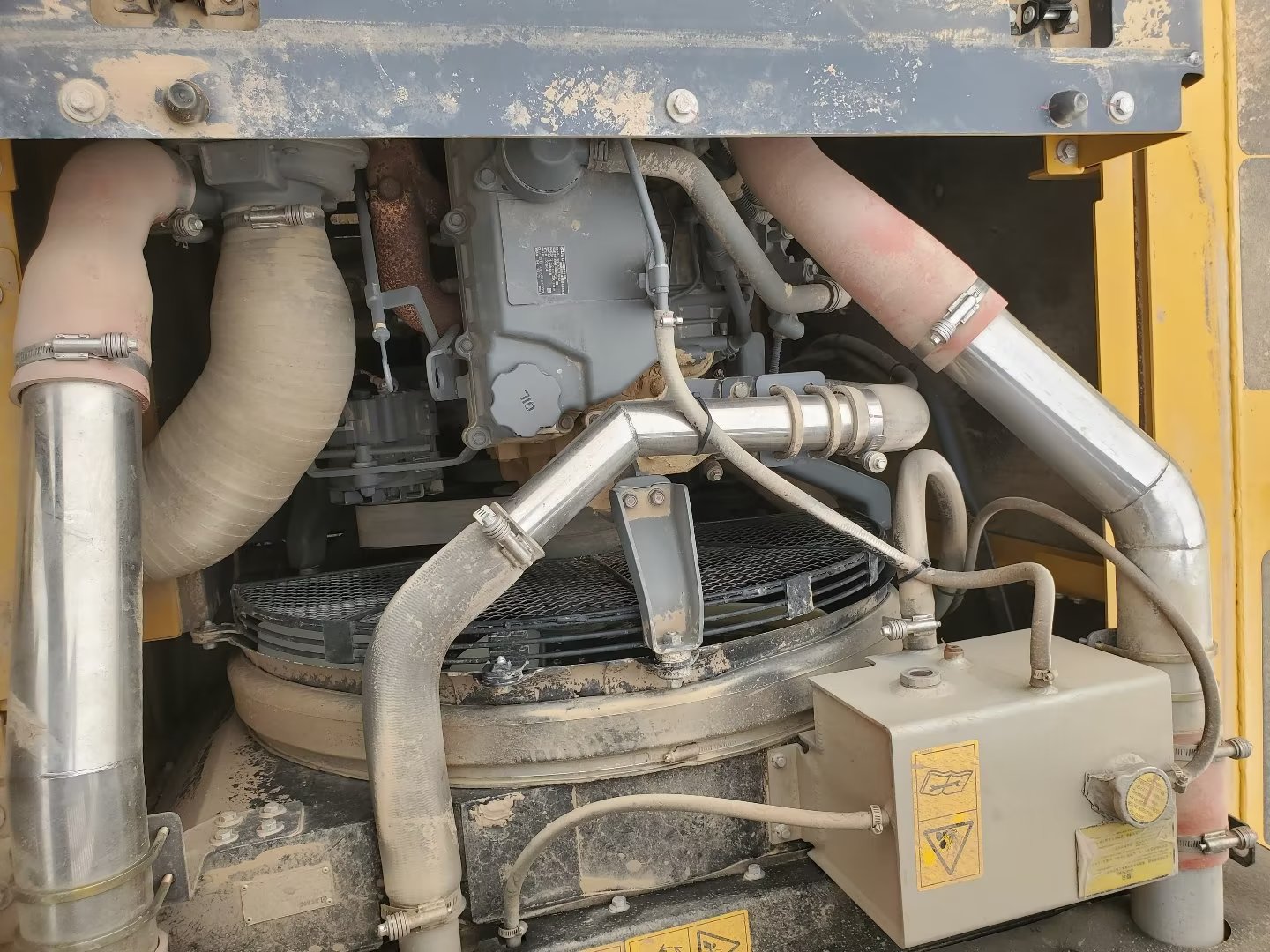 徐工XE370D履带式挖掘机