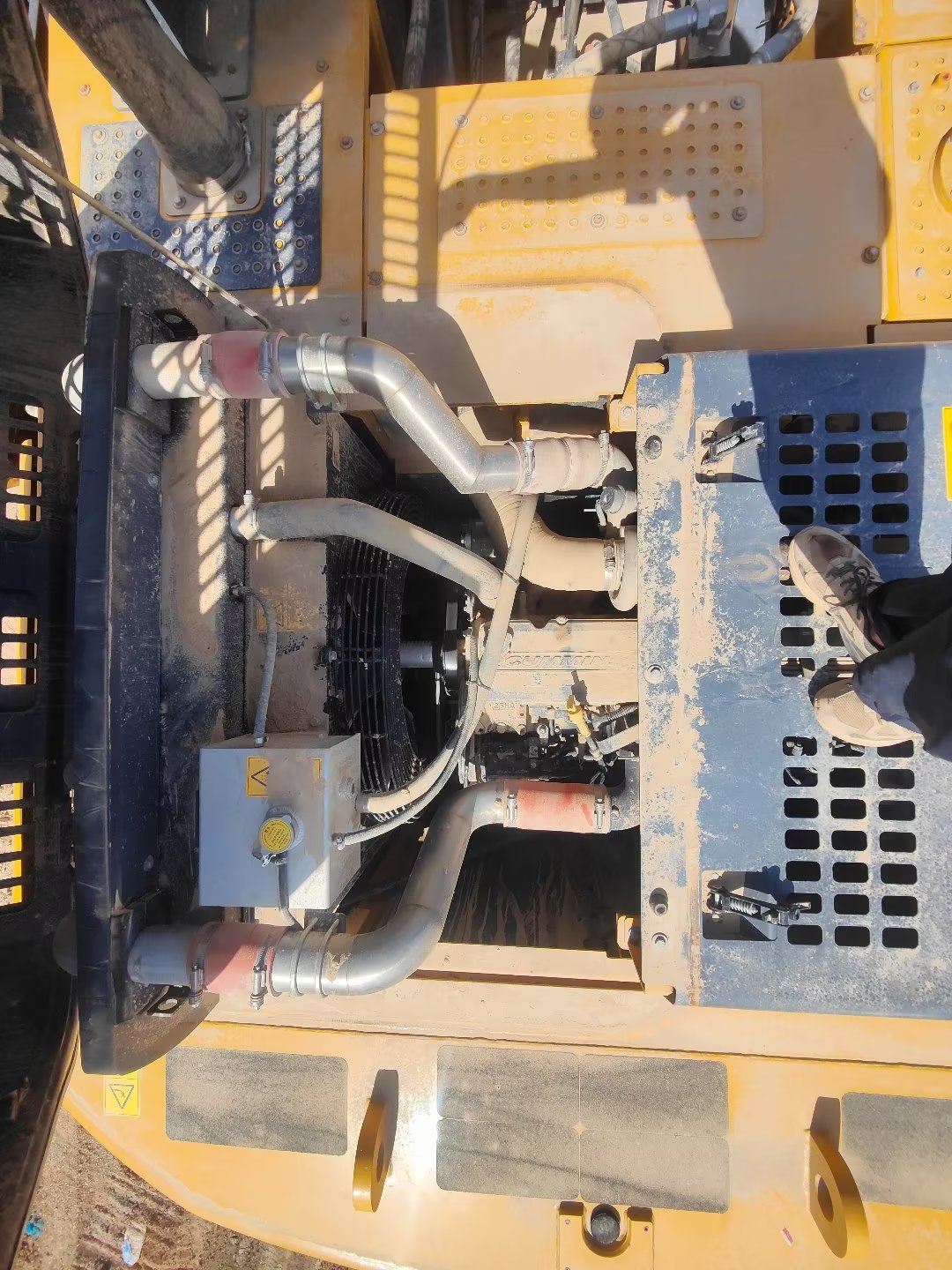 徐工XE380DK履带式挖掘机