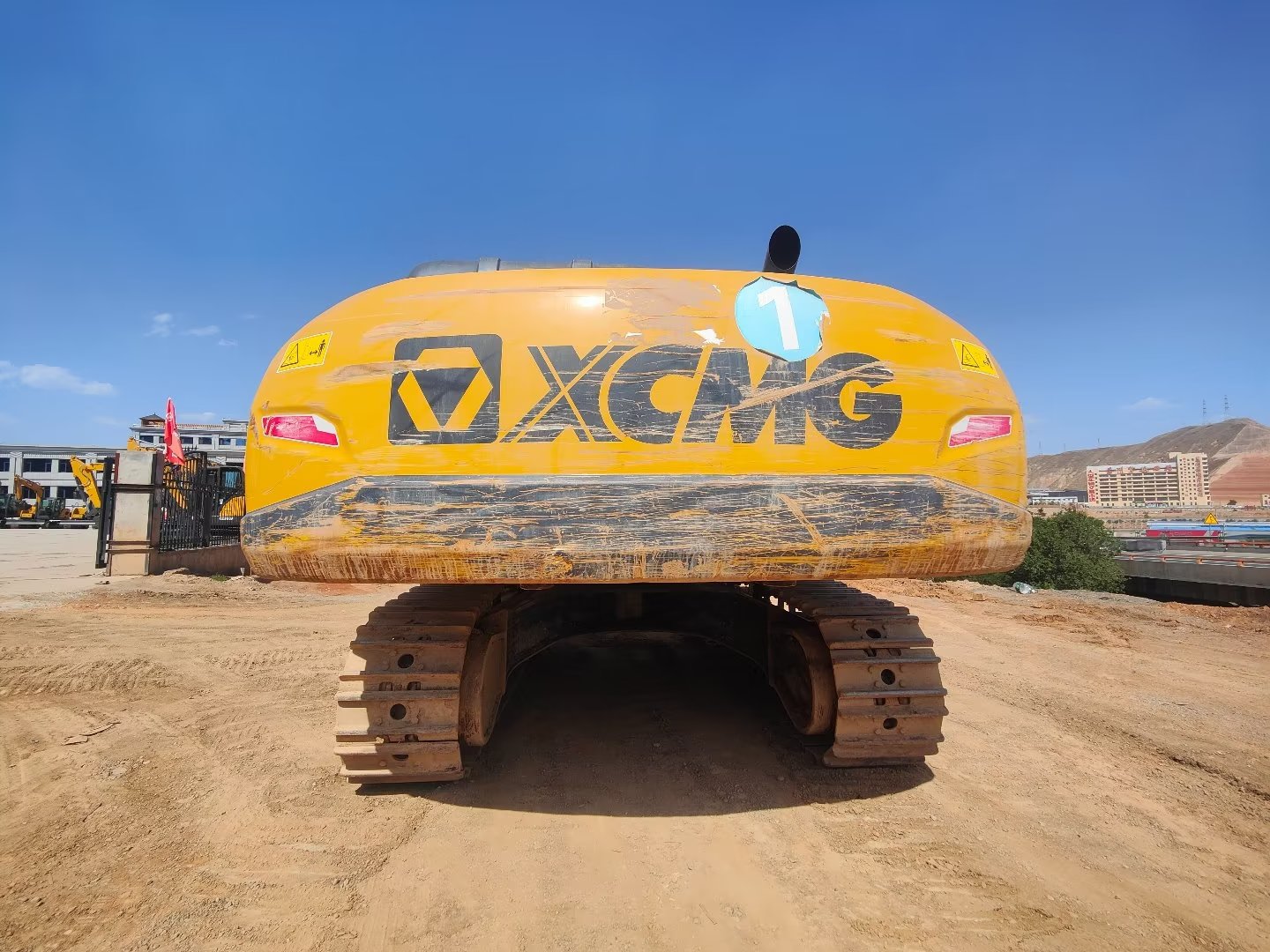 徐工XE380DK履带式挖掘机