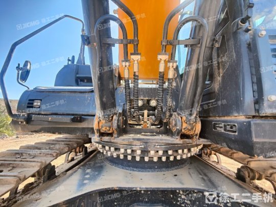 徐工XE380DK履带式挖掘机