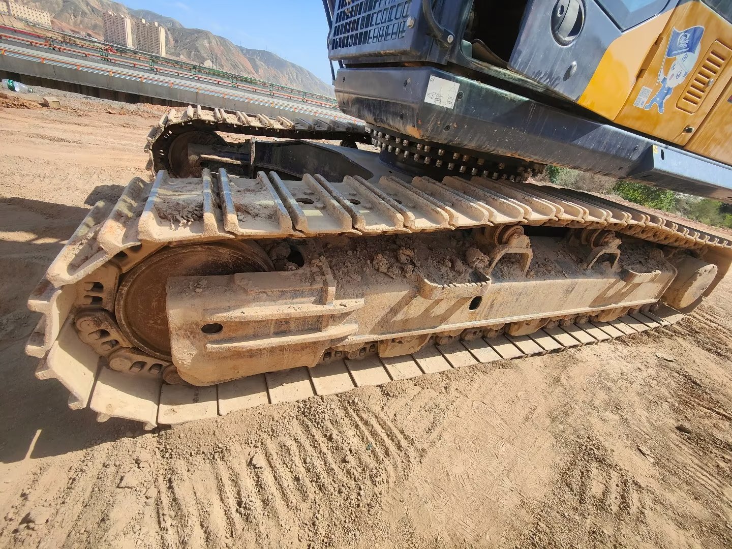 徐工XE380DK履带式挖掘机