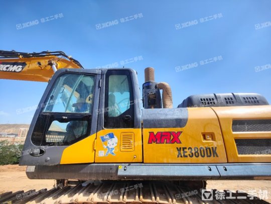徐工XE380DK履带式挖掘机