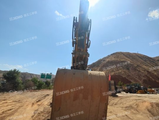 徐工XE380DK履带式挖掘机