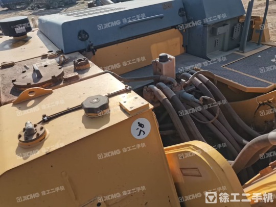 利勃海尔R944CSME履带式挖掘机