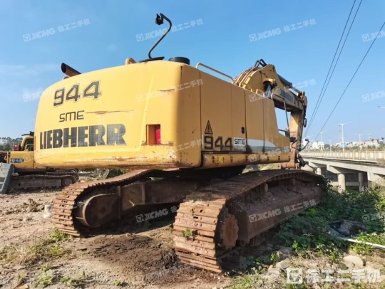 利勃海尔R944CSME履带式挖掘机