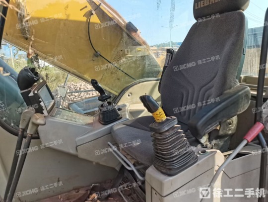 利勃海尔R944CSME履带式挖掘机