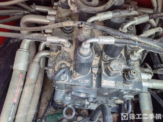 徐工XE380DK履帶式挖掘機