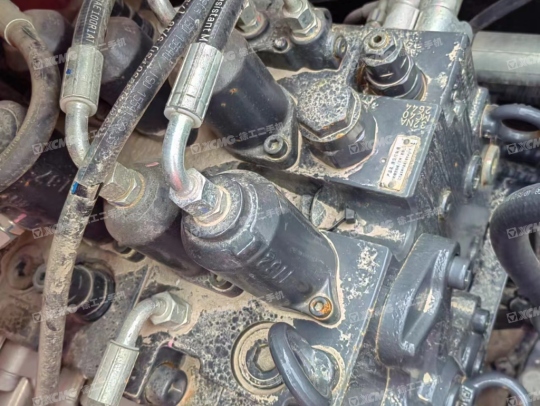 徐工XE380DK履帶式挖掘機