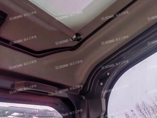 徐工XE380DK履帶式挖掘機