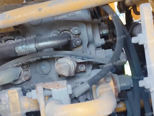 徐工XE335C履帶式挖掘機