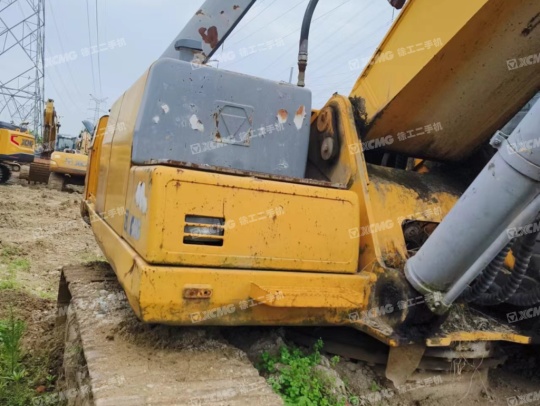 徐工XE335C履帶式挖掘機