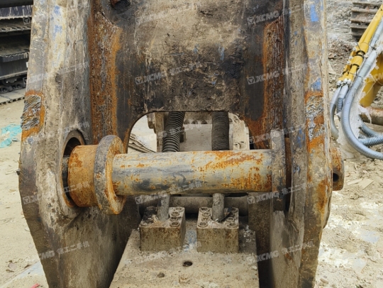 徐工XE550DK履帶式挖掘機