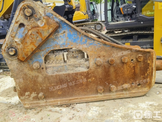 徐工XE550DK履帶式挖掘機