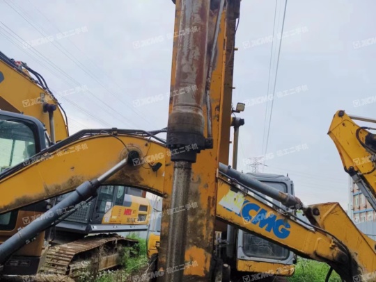 徐工XE550DK履帶式挖掘機