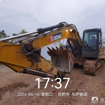 徐工XE200DA履带式挖掘机