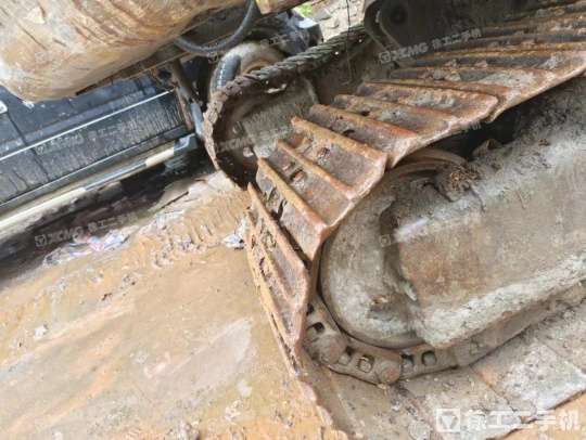 玉柴YC85履帶式挖掘機(jī)