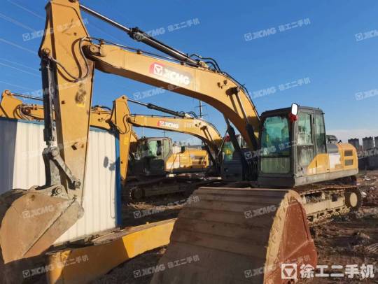 徐工XE200DA履帶式挖掘機