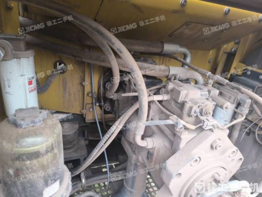 徐工XE700D履帶式挖掘機