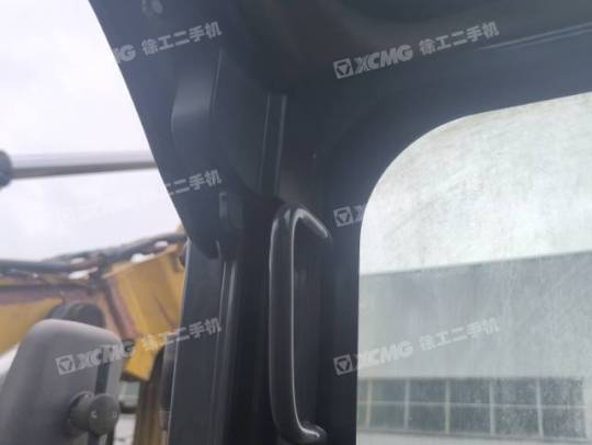 徐工XE700D履帶式挖掘機