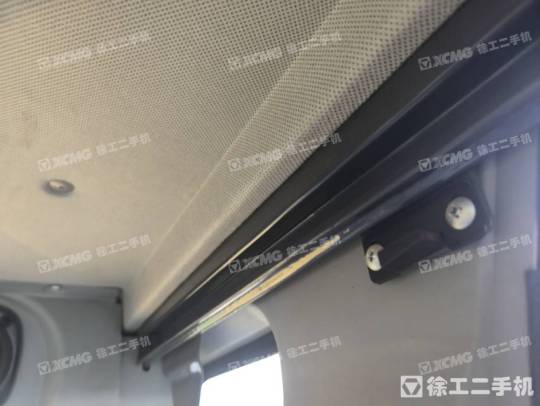 徐工XE700D履帶式挖掘機