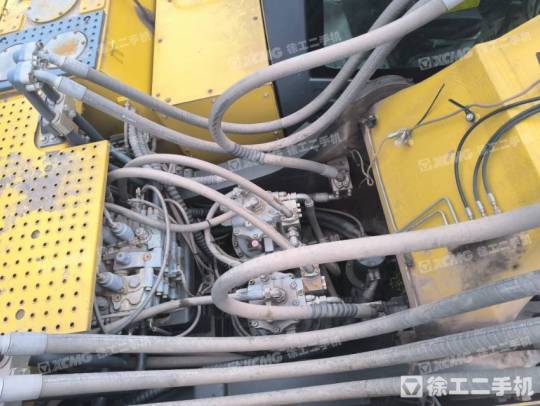 徐工XE700D履帶式挖掘機