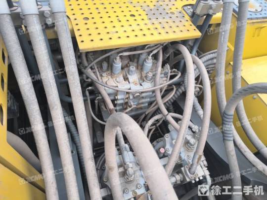 徐工XE700D履帶式挖掘機